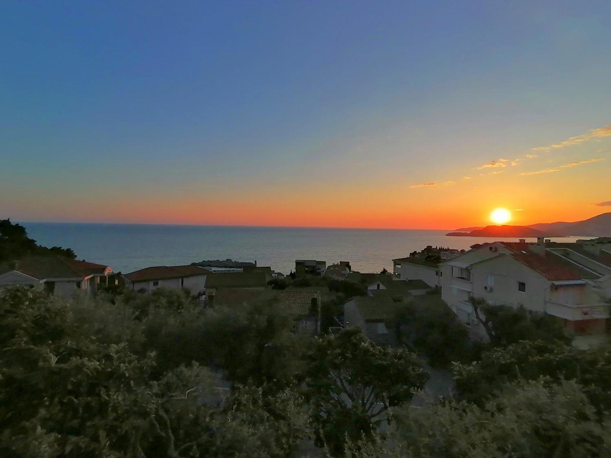 Oaza Guest House Sveti Stefan Rum bild