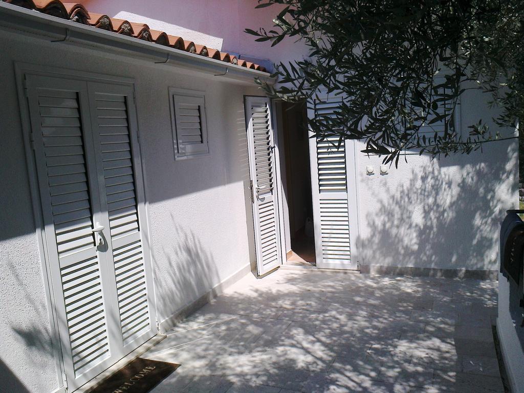 Oaza Guest House Sveti Stefan Exteriör bild